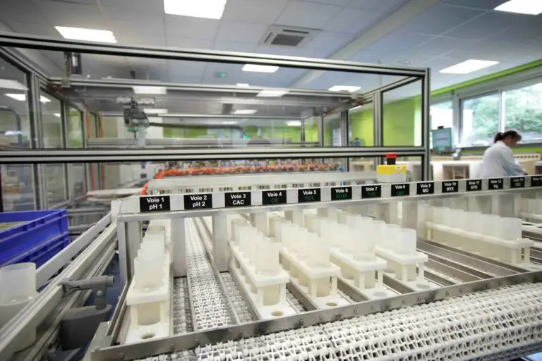 Automatisation de laboratoire
