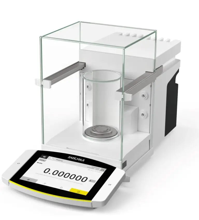 Balance d'analyse SARTORIUS